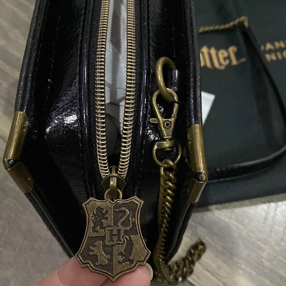 Limited edition Danielle Nicole Harry Potter “Horcrux collection” Tom Riddle - Picture 5 of 7